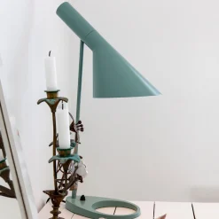 Louis Poulsen AJ Tischleuchte