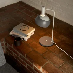 Louis Poulsen FJ Elements Tischleuchte