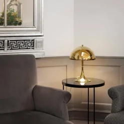 Louis Poulsen Panthella 320 Tischleuchte, 1. Generation