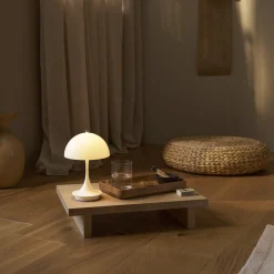 Louis Poulsen Panthella 160 Portable V3 LED Akkuleuchte