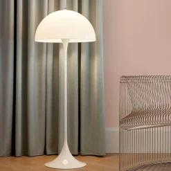 Louis Poulsen Panthella Stehleuchte