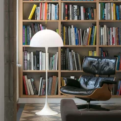 Louis Poulsen Panthella Stehleuchte