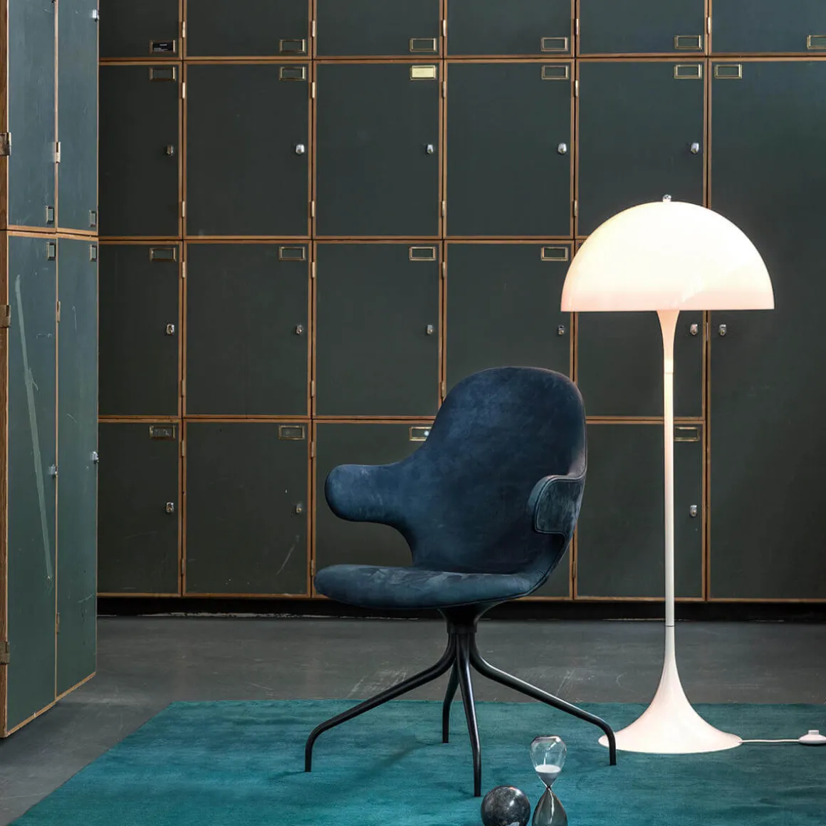 Louis Poulsen Panthella Stehleuchte