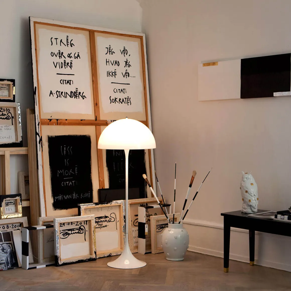 Louis Poulsen Panthella Stehleuchte