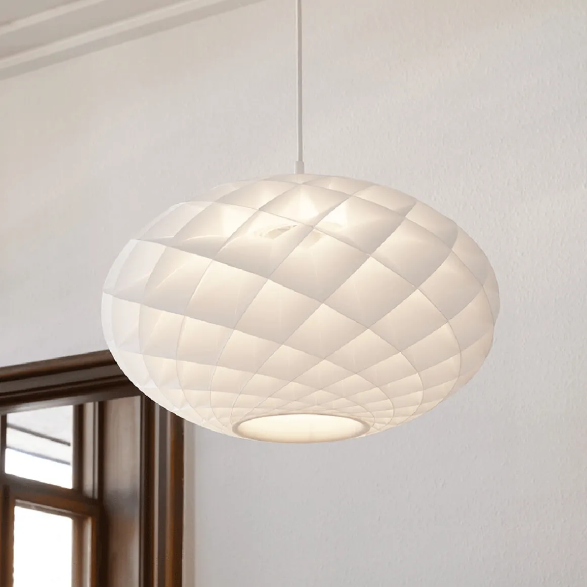 Louis Poulsen Patera Oval LED Pendelleuchte