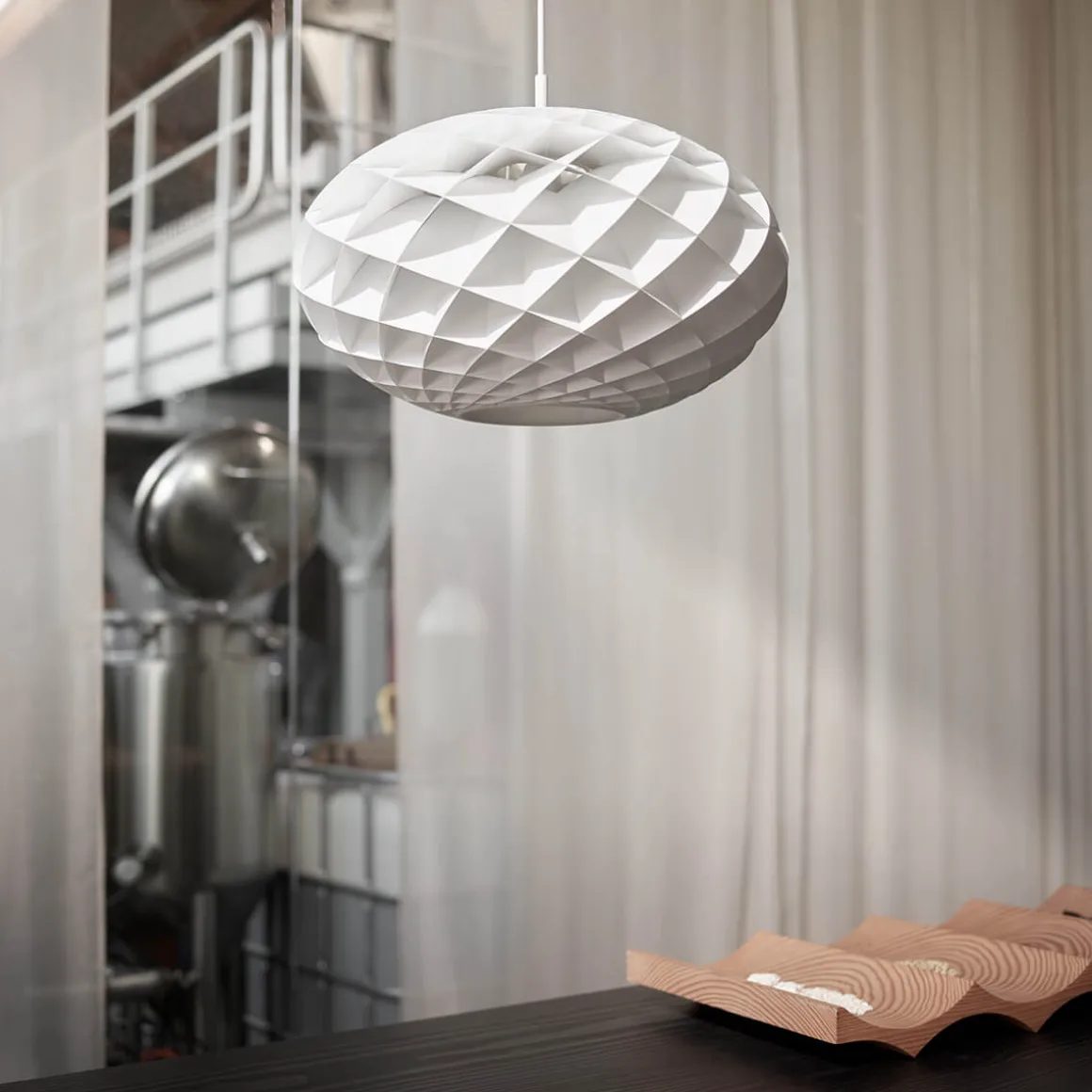 Louis Poulsen Patera Oval Pendelleuchte