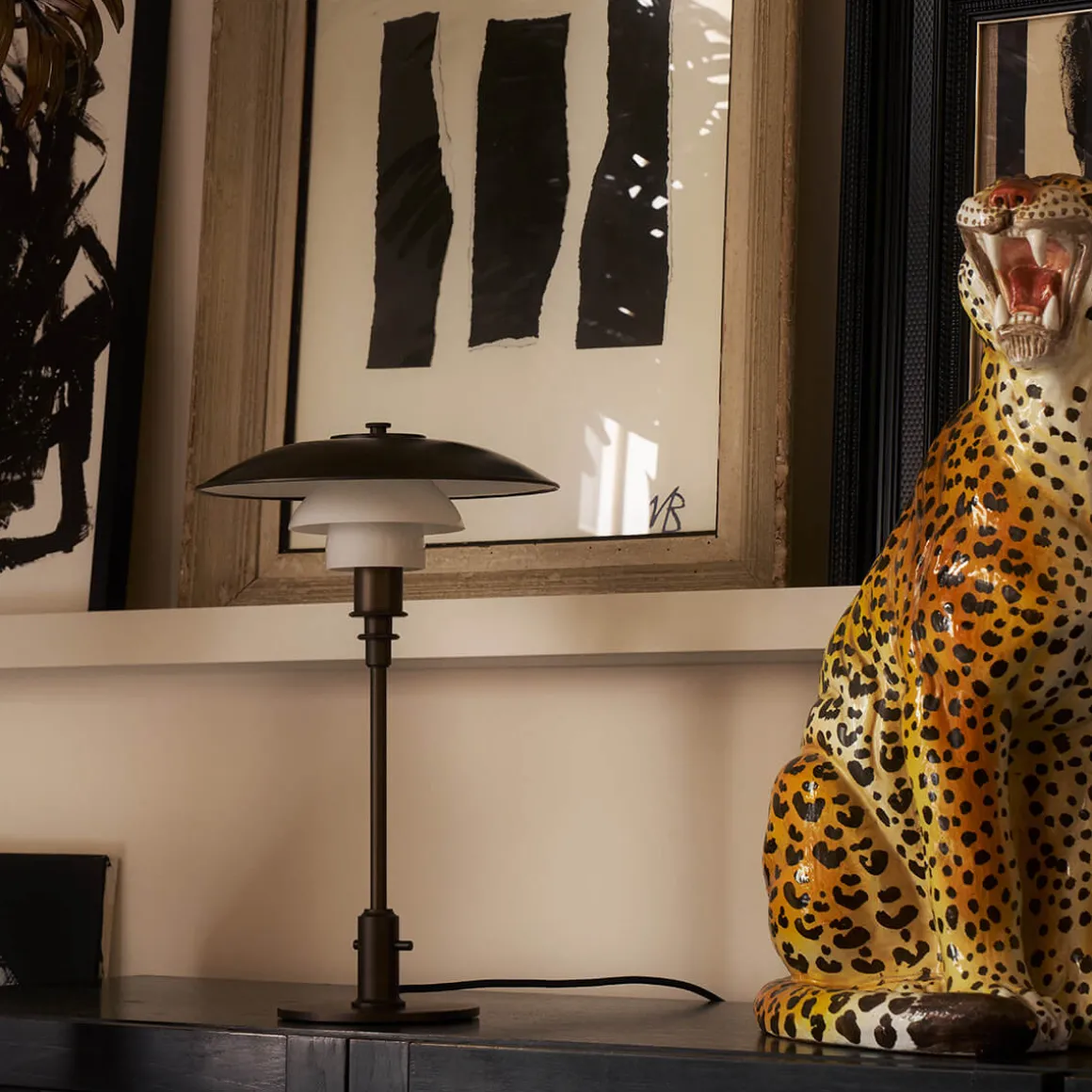 Louis Poulsen PH 3/2 Aged Brass Opal Tischleuchte