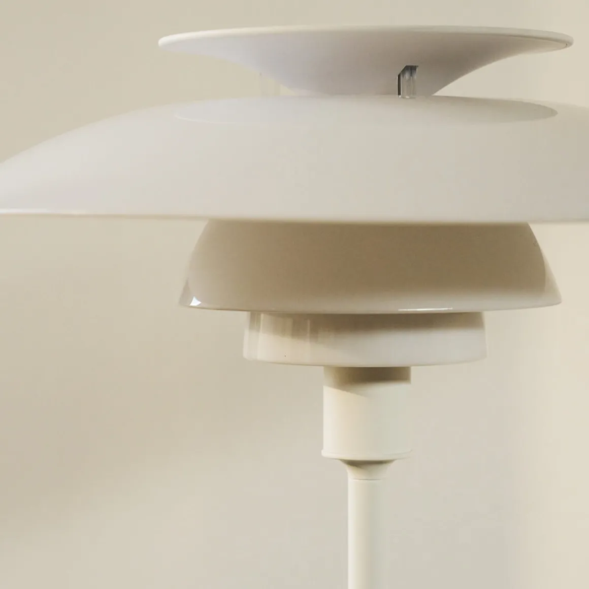 Louis Poulsen PH 80 Tischleuchte