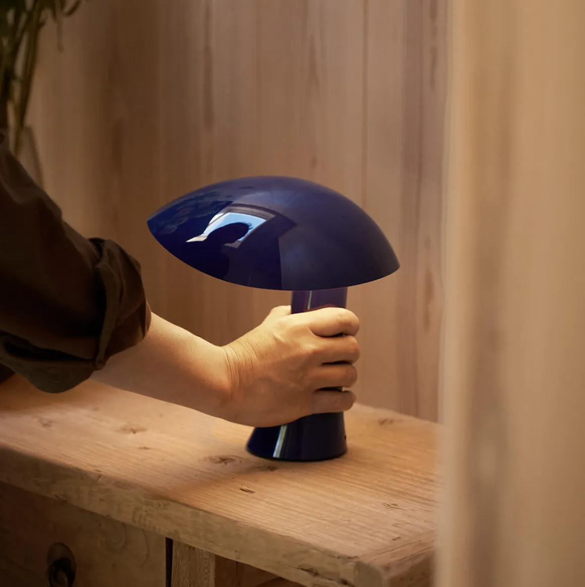 Louis Poulsen Rumee 220 Portable LED Akkuleuchte