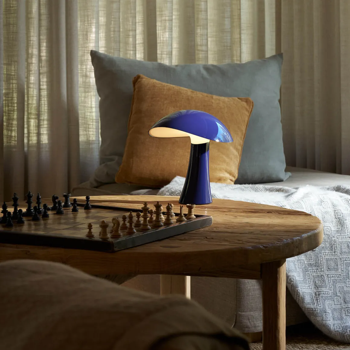 Louis Poulsen Rumee 220 Portable LED Akkuleuchte