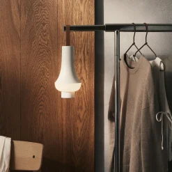 Louis Poulsen Tomoshi Portable LED Akkuleuchte