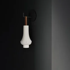 Louis Poulsen Tomoshi Portable LED Akkuleuchte