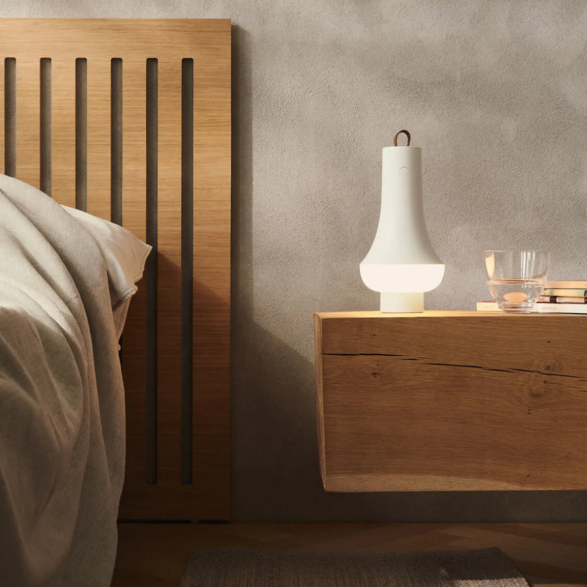 Louis Poulsen Tomoshi Portable LED Akkuleuchte