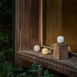 Louis Poulsen VL 45 Radiohus Portable LED Akkuleuchte