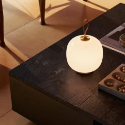 Louis Poulsen VL 45 Radiohus Portable LED Akkuleuchte