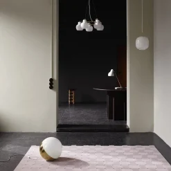 Louis Poulsen VL Studio Tisch- / Stehleuchte, Ø: 25 cm