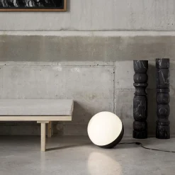 Louis Poulsen VL Studio Tisch- / Stehleuchte, Ø: 32 cm