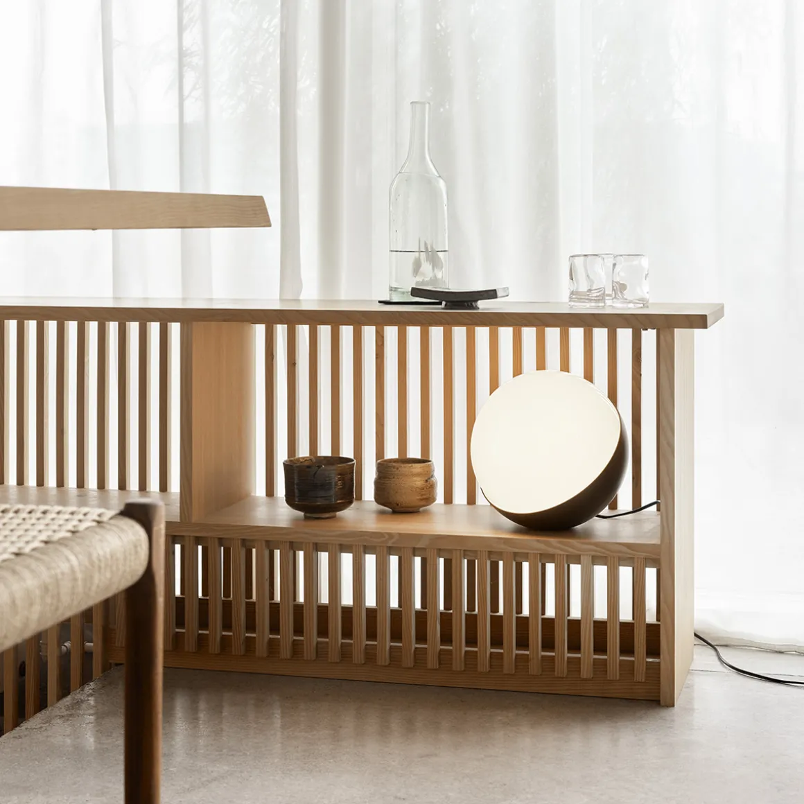 Louis Poulsen VL Studio Tisch- / Stehleuchte, Ø: 32 cm