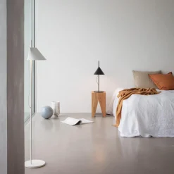 Louis Poulsen Yuh LED Stehleuchte