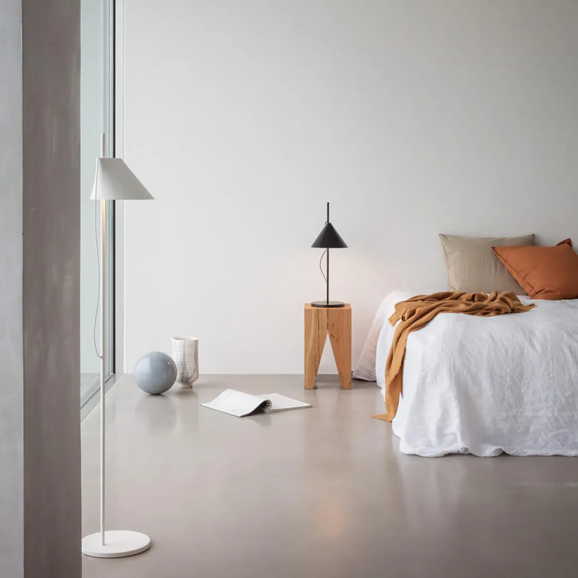 Louis Poulsen Yuh LED Stehleuchte