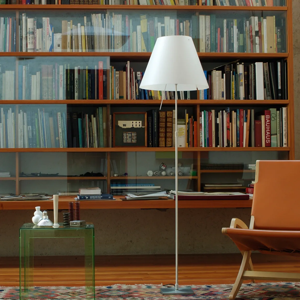 Luceplan Costanza Terra Teleskop mit Touchdimmer und Diffusor