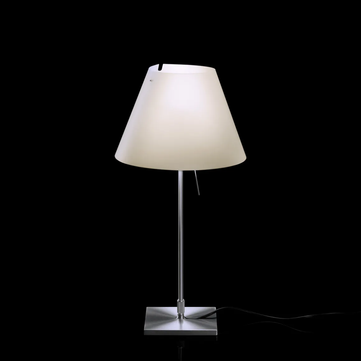 Luceplan Costanzina Tavolo, Alu