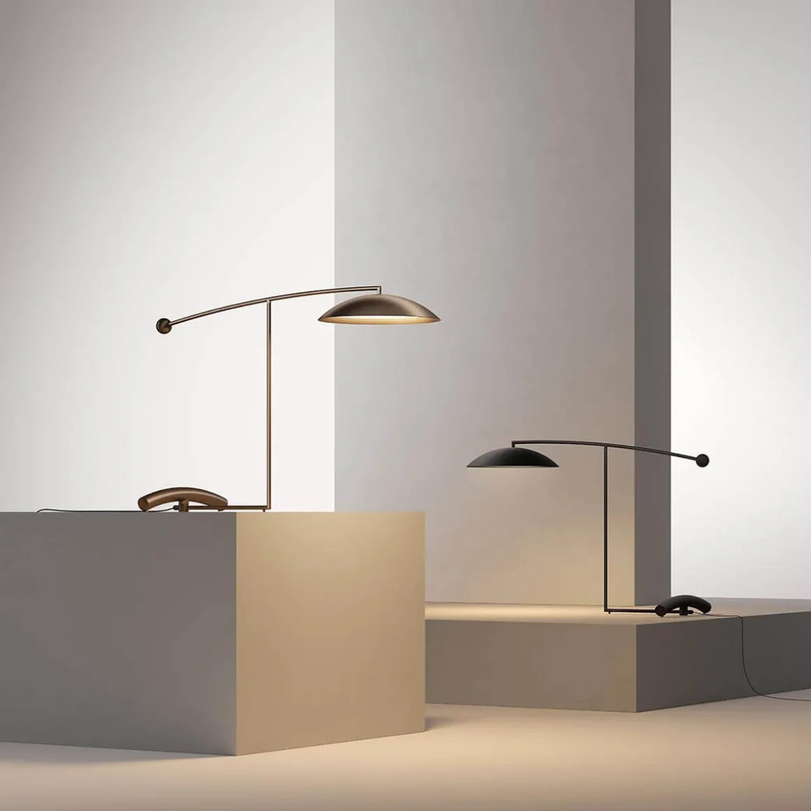 Lumen Center Orbit LED Tischleuchte