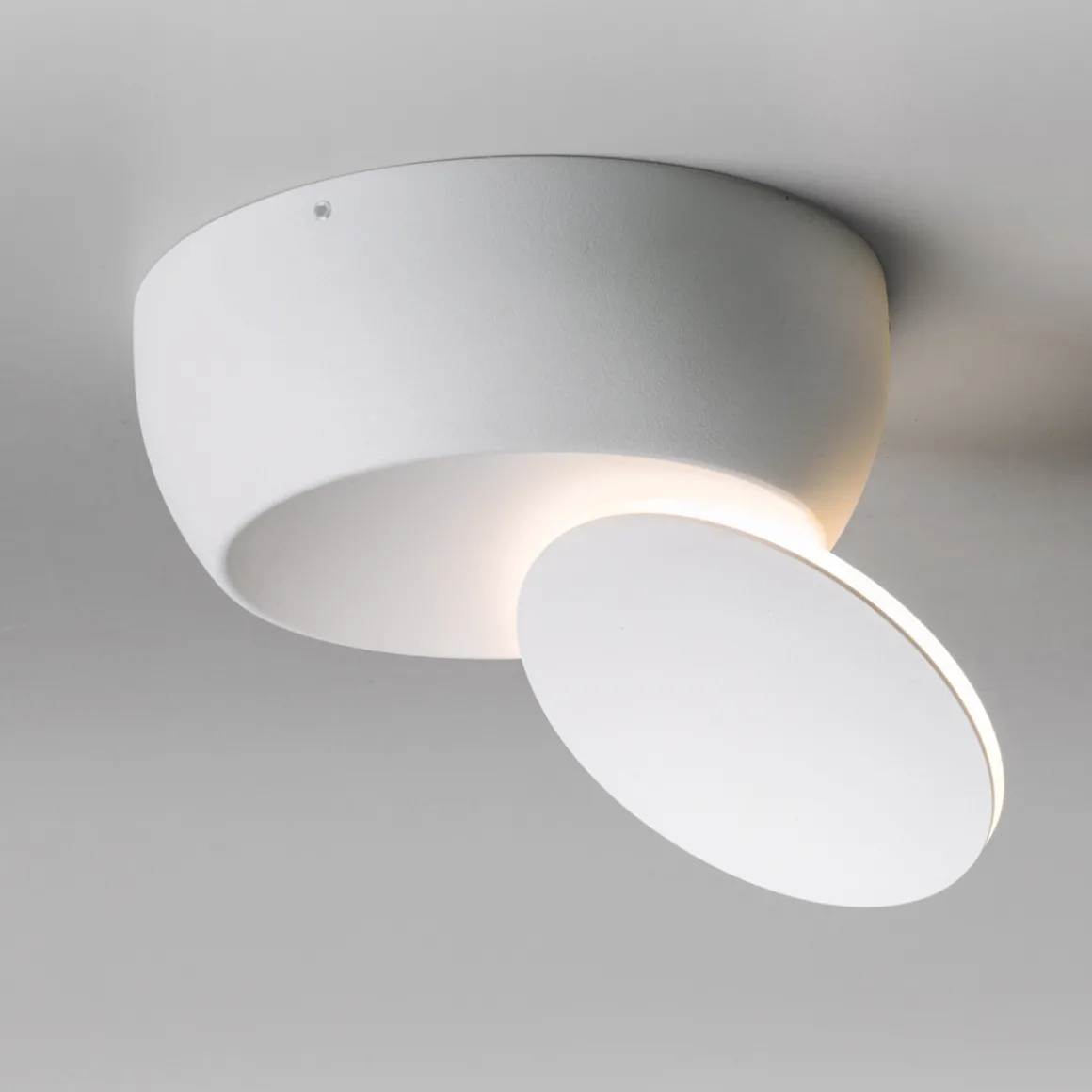 Lupia Licht Moon LED Wand- / Deckenleuchte