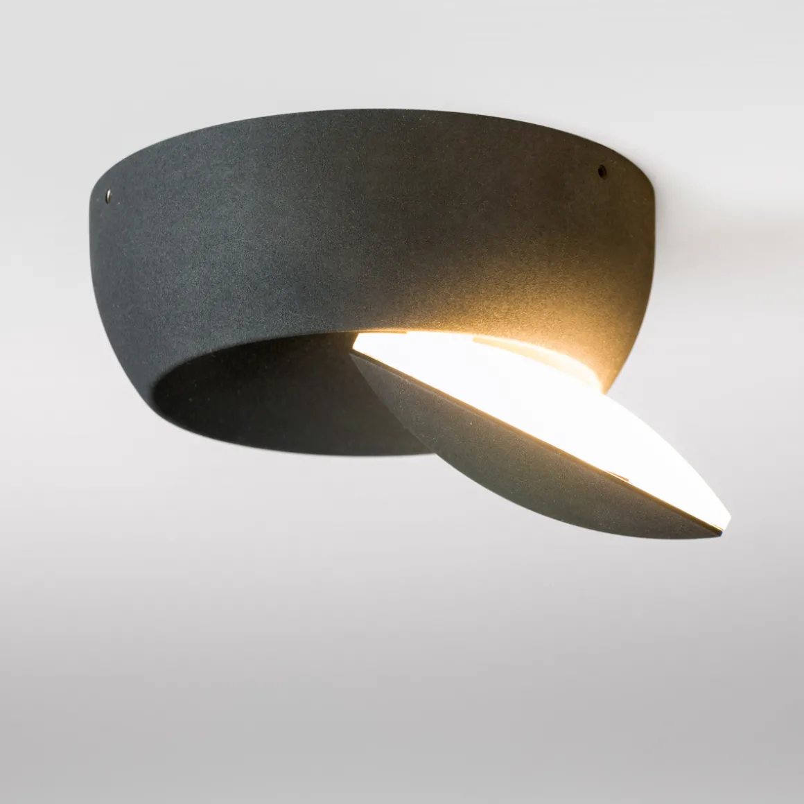 Lupia Licht Moon LED Wand- / Deckenleuchte