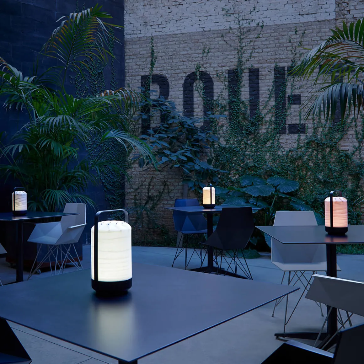 LZF Lamps Mini Chou LED Akkuleuchte