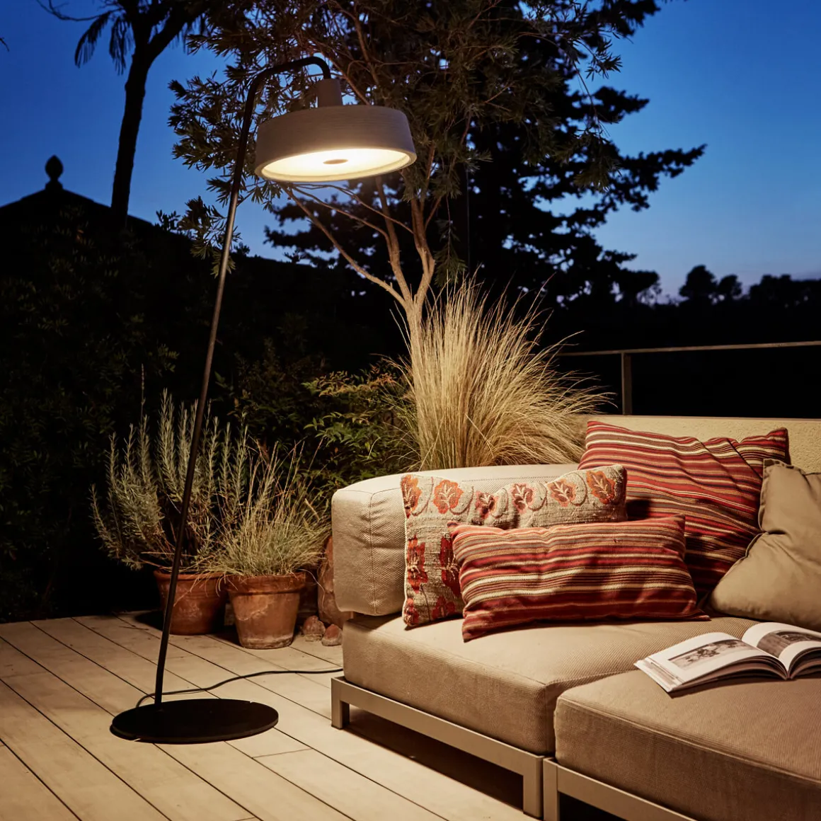 Marset Soho 38 P LED Stehleuchte Outdoor