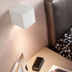 Milan Dau Spot Wandleuchte