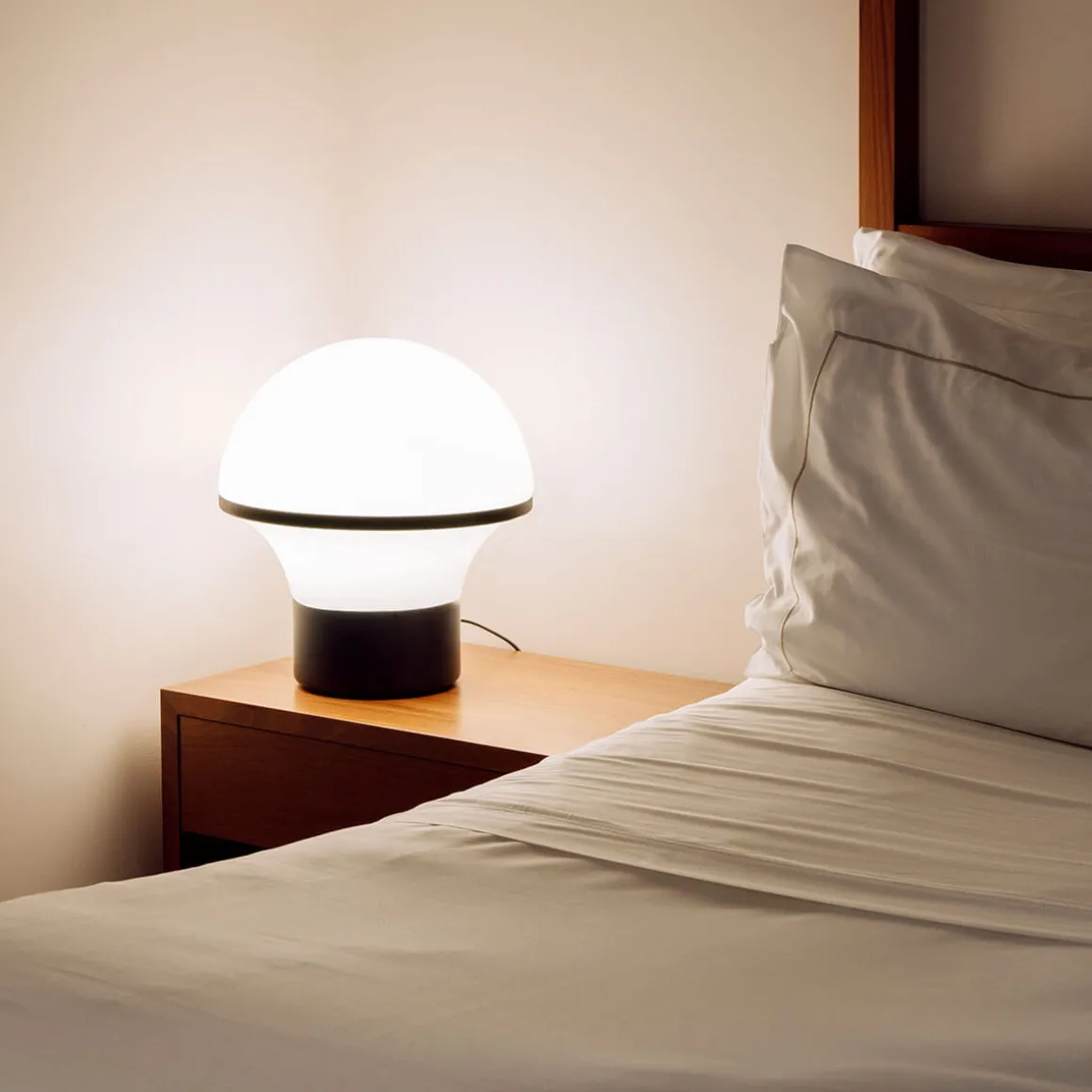 Milan Geyser Tischleuchte