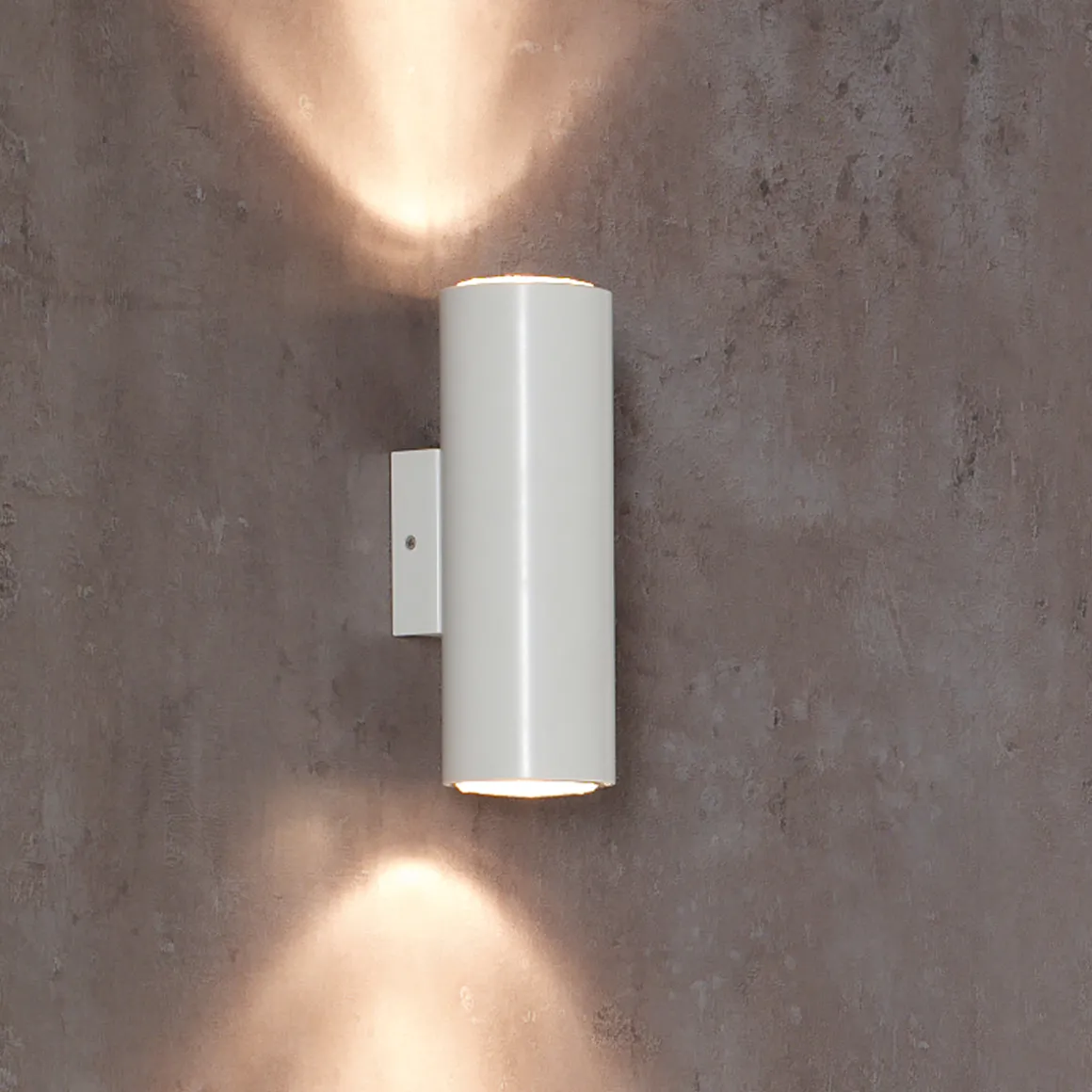 Milan Kronn Wandleuchte