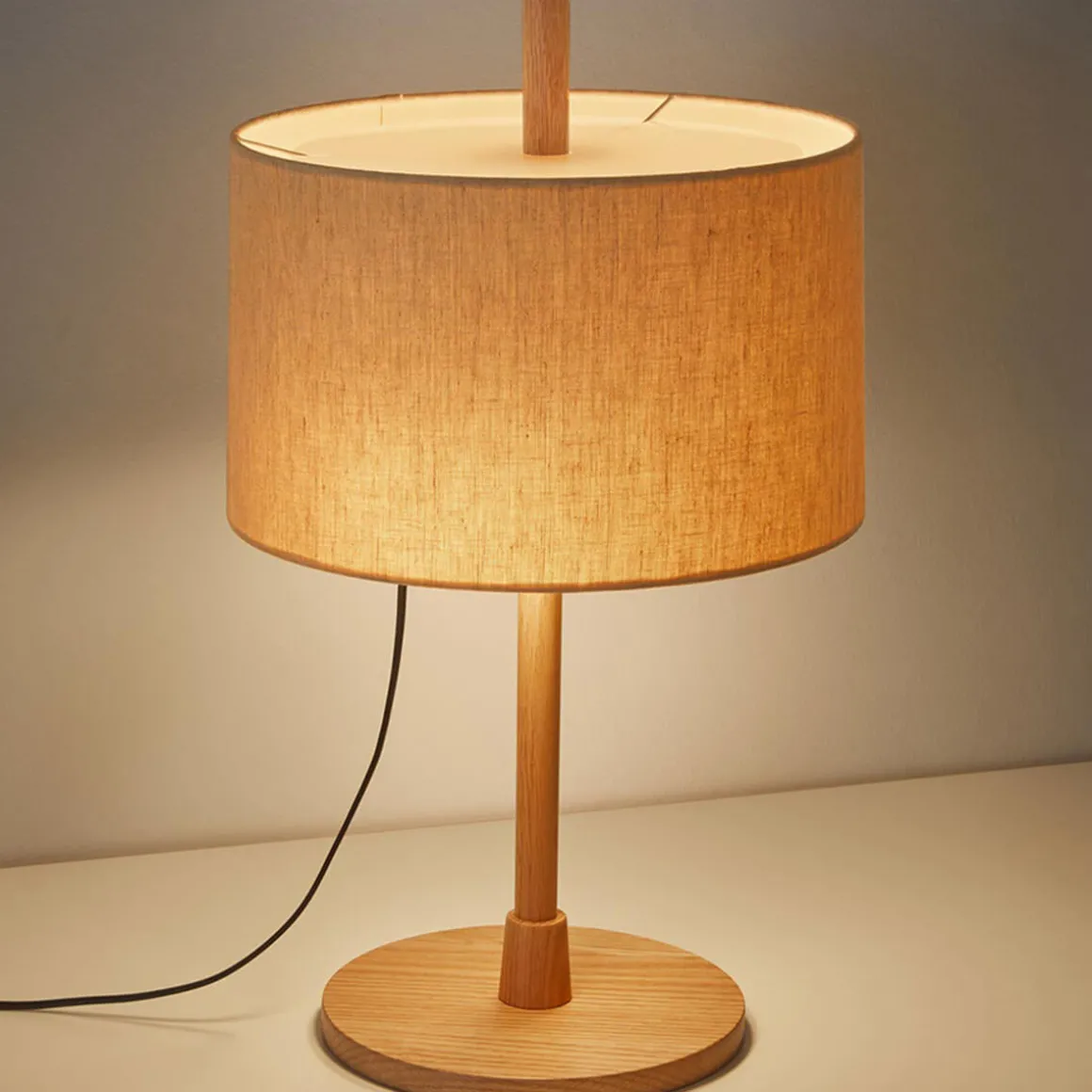 Milan Linood Tischleuchte