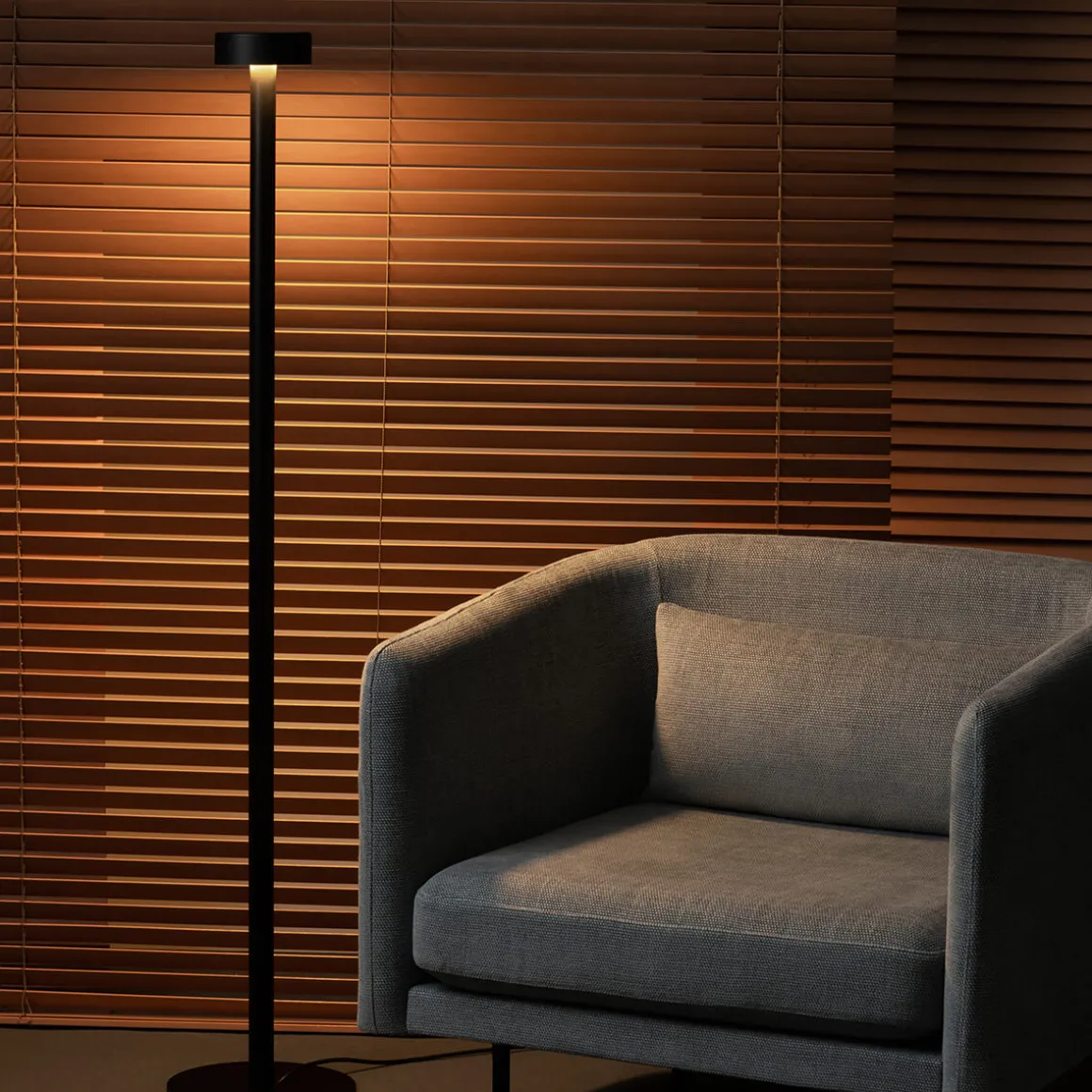 Milan Peak Lane LED Stehleuchte