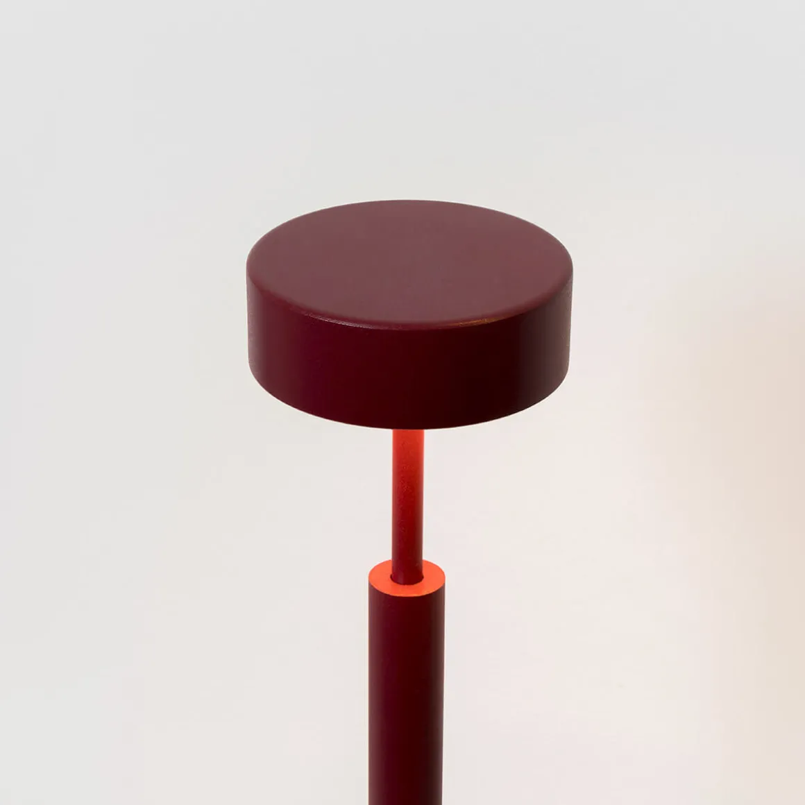 Milan Peak LED Stehleuchte