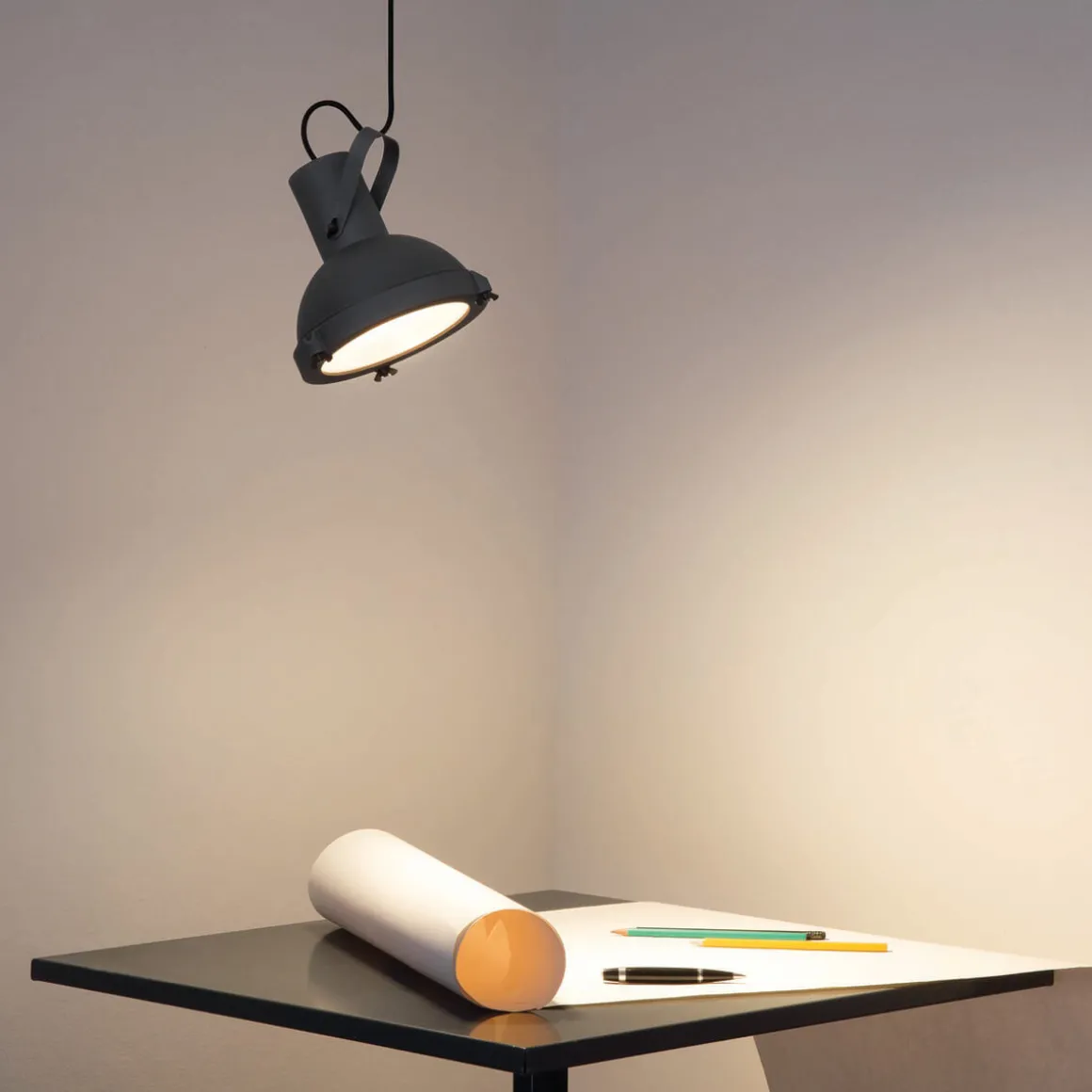 Nemo Projecteur 165 Sospensione, Rückläufer