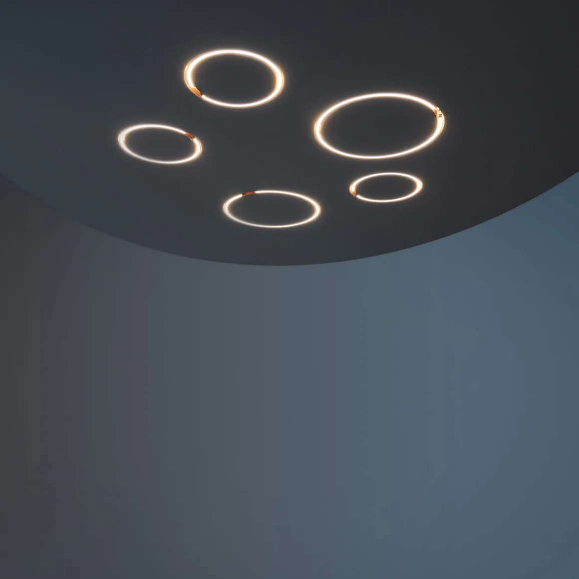 Occhio Mito cosmo 40 move "air" narrow Pendelleuchte