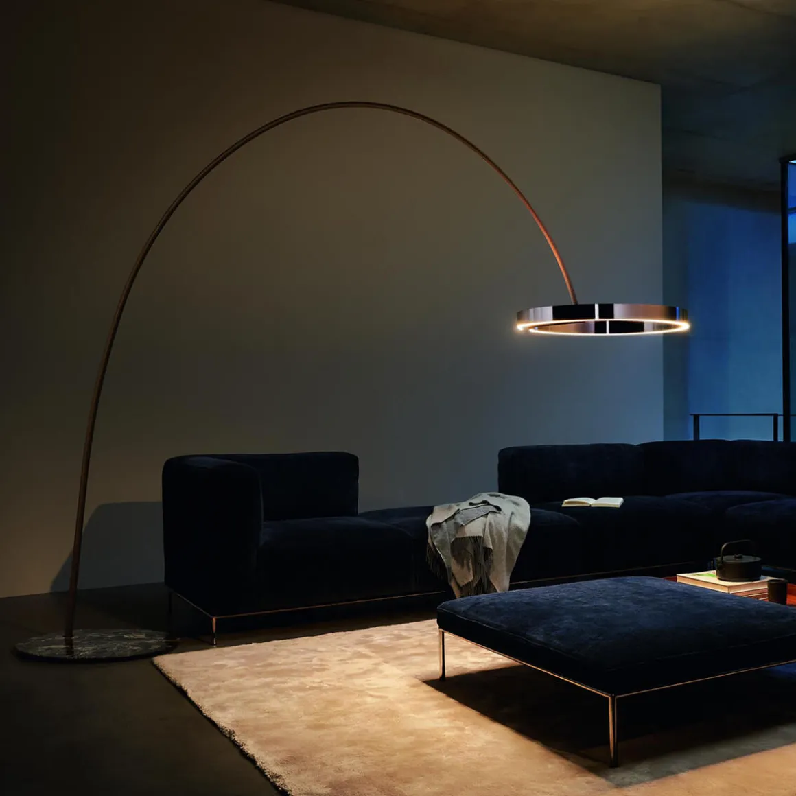 Occhio Mito largo lusso Bogenleuchte