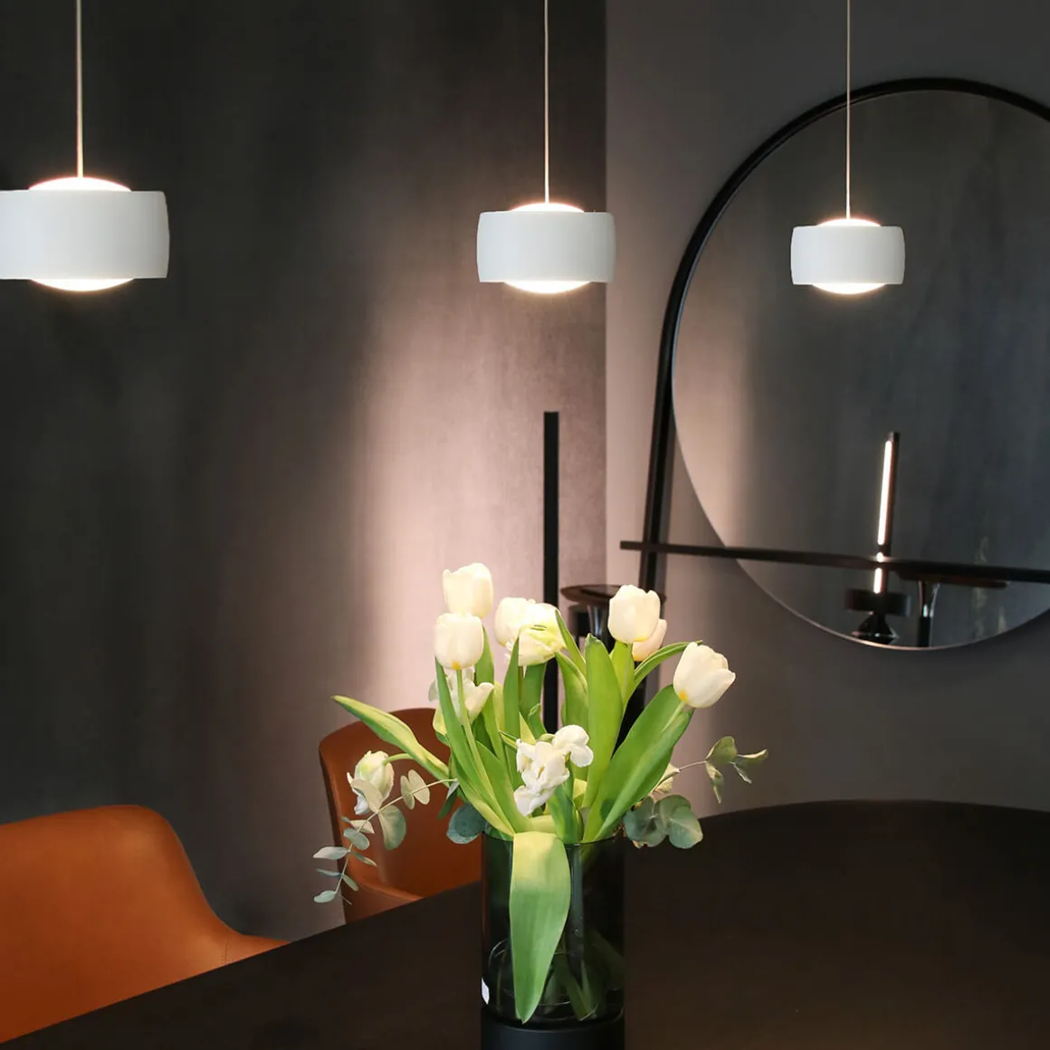 Oligo Grace LED Pendelleuchte, 3-flg., TW, unsichtbare Höhenverstellung, Baldachin: weiß