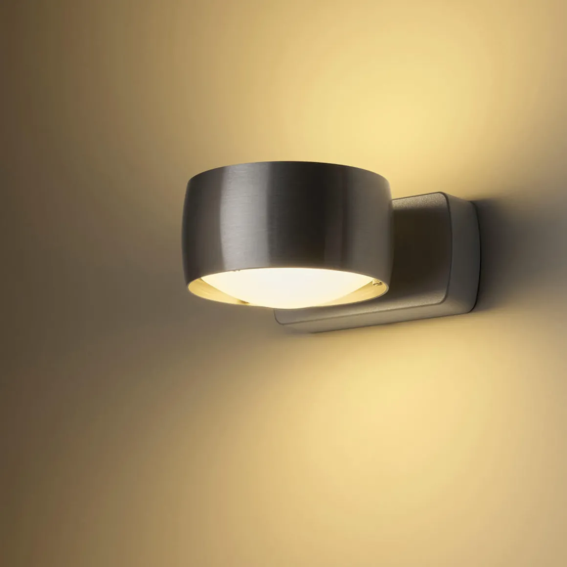 Oligo Grace LED Wandleuchte, Tunable White