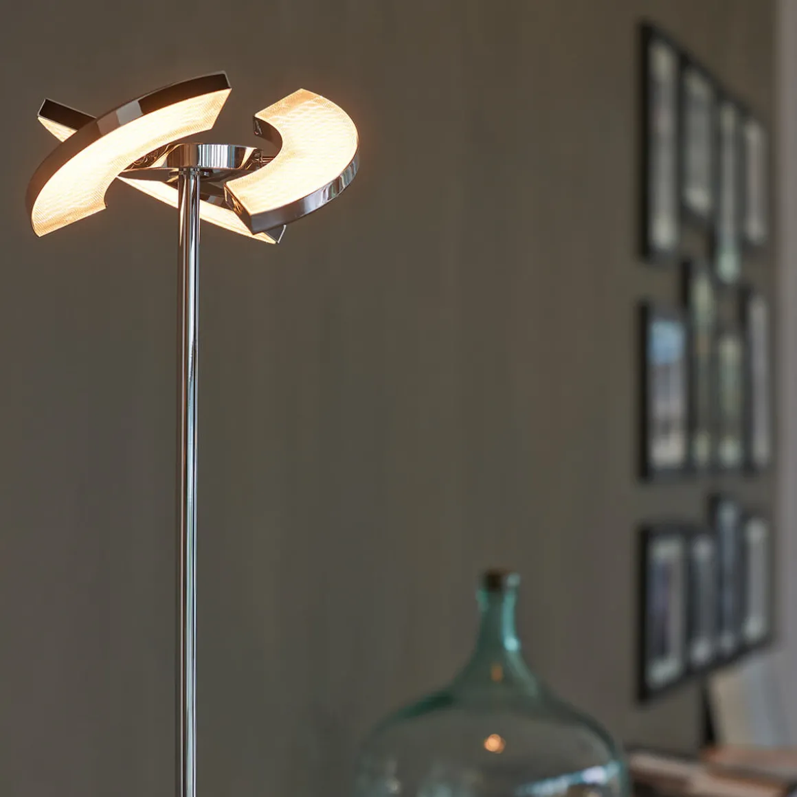 Oligo Trinity LED Stehleuchte