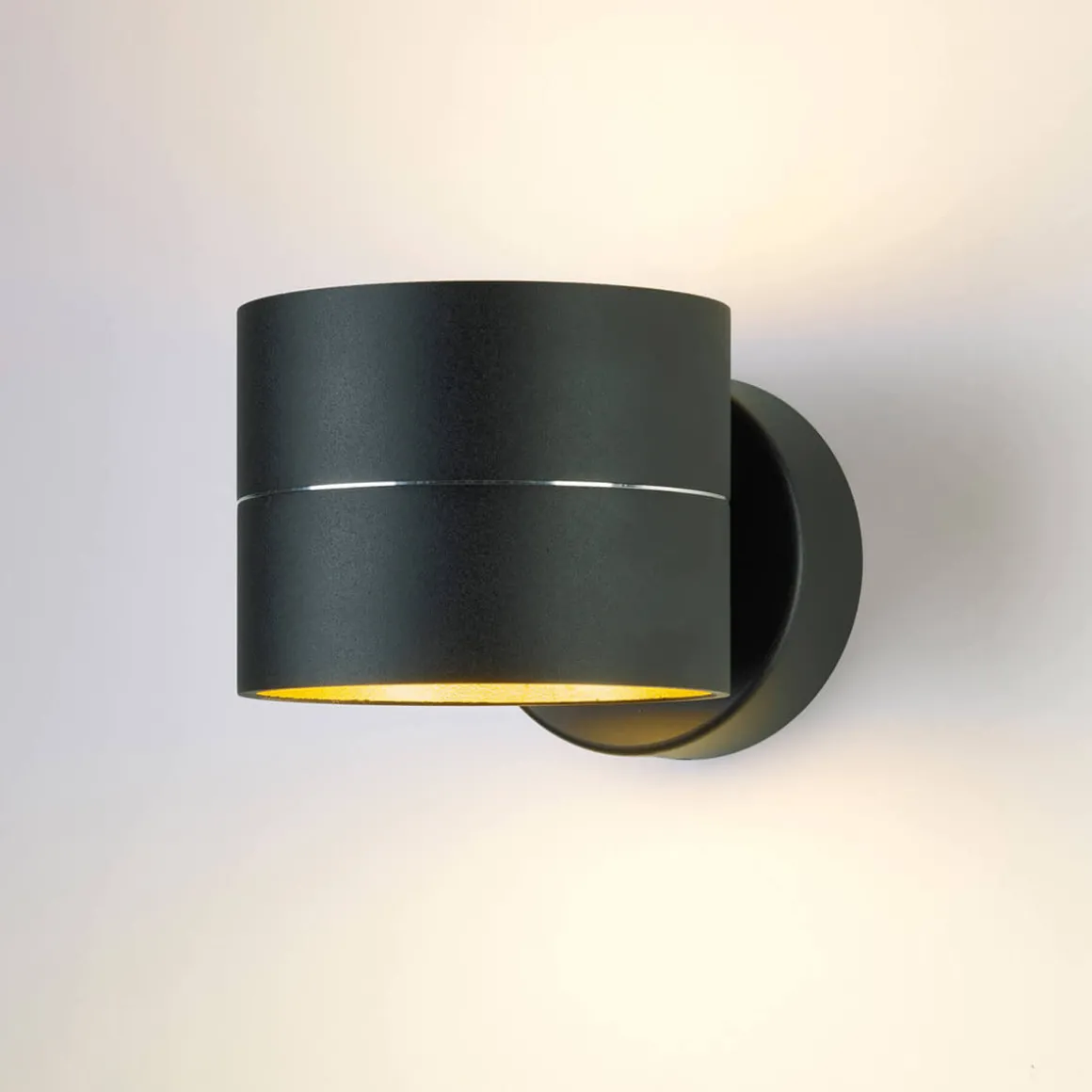 Oligo Tudor LED Wandleuchte, Tunable White