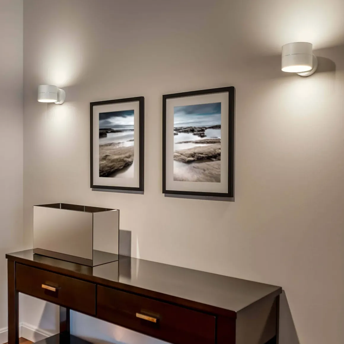 Oligo Tudor LED Wandleuchte, Tunable White