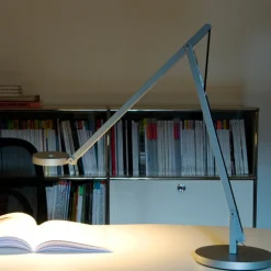 Rotaliana String T1 Tunable White LED Tischleuchte