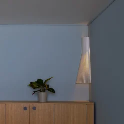 Secto Design Secto 4236 Eck-Wandleuchte