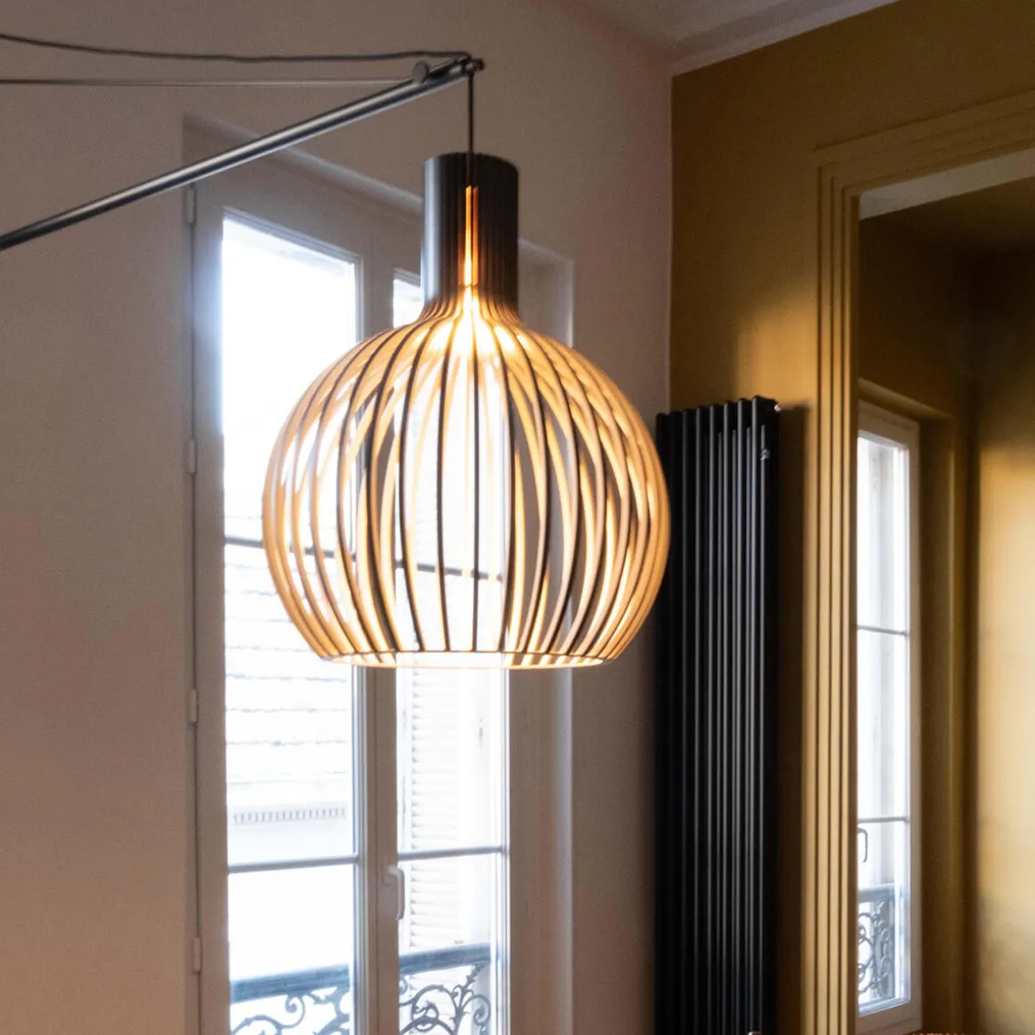 Secto Design Varsi 1000 Wandleuchte mit Octo 4240