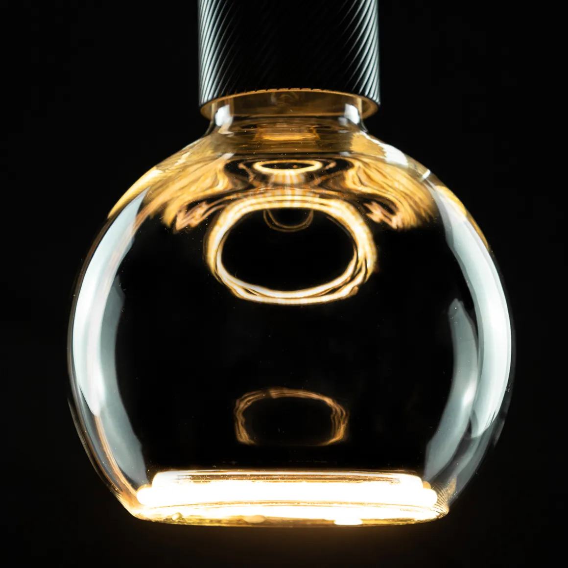 Segula LED Floating Globe 125 klar E27, 6,2 W, Dim-to-Warm