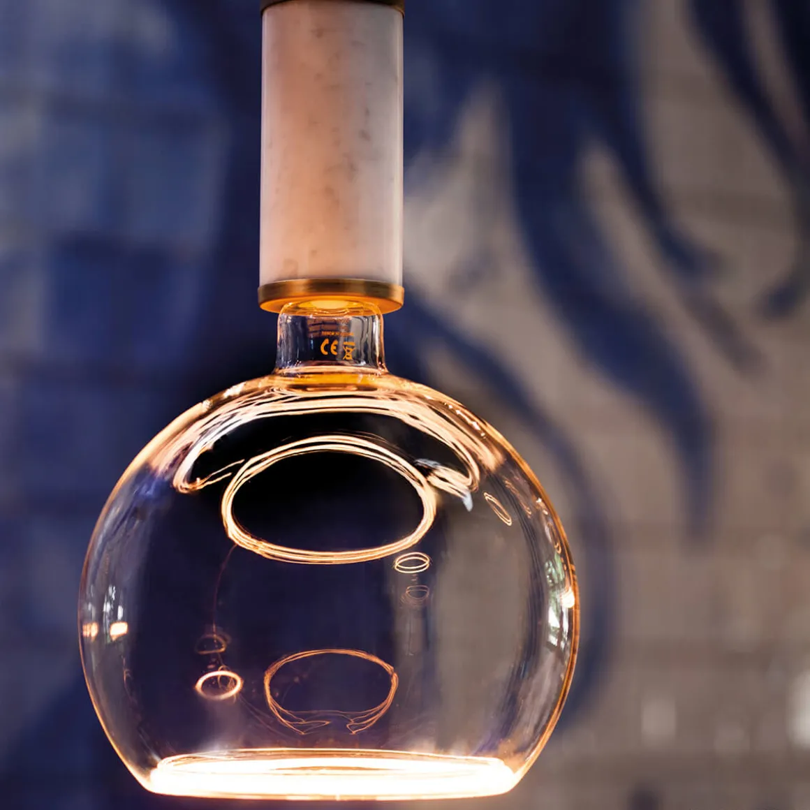 Segula LED Floating Globe 125 klar E27, 4,5 W, 2200 K, dimmbar